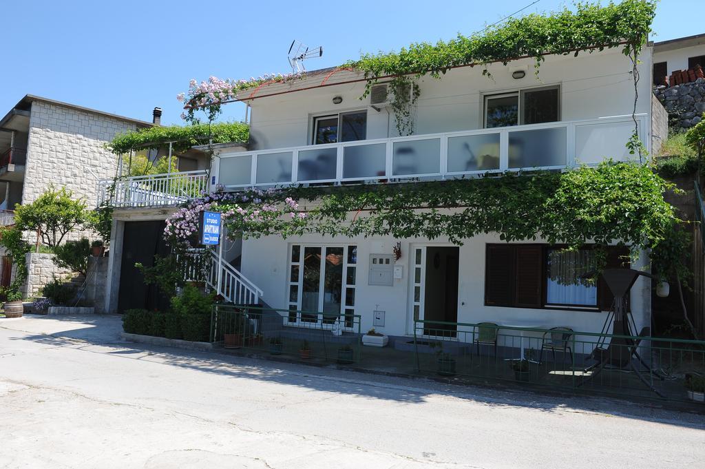 Apartments Barbir Плоче Экстерьер фото
