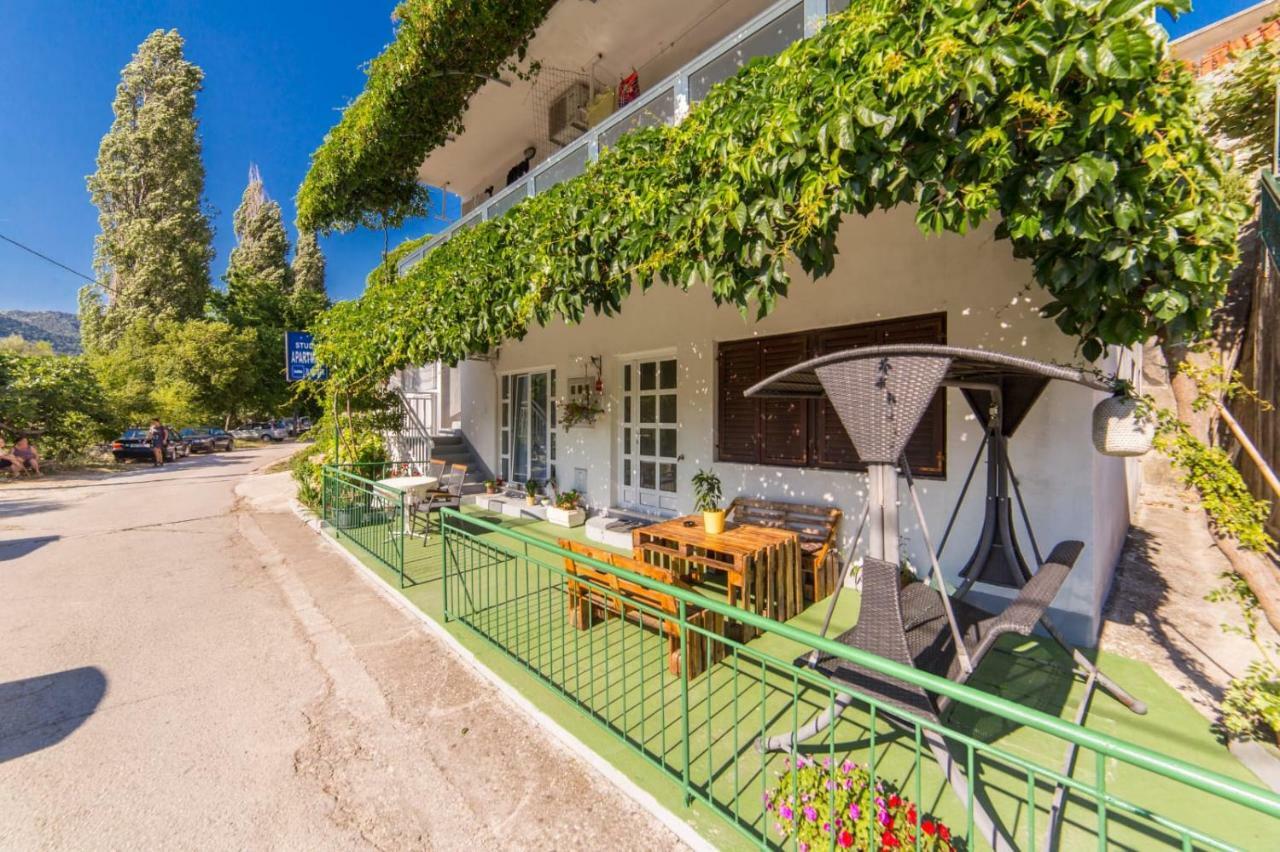 Apartments Barbir Плоче Экстерьер фото